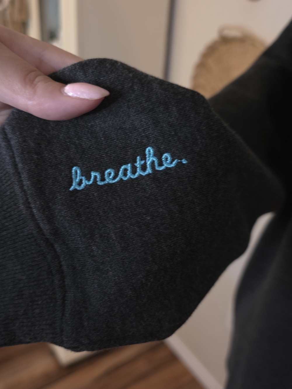 Apple Breathe Mindful Minute Meditation Charcoal Gray Crewneck Sweatshirt - Picture 3 of 12